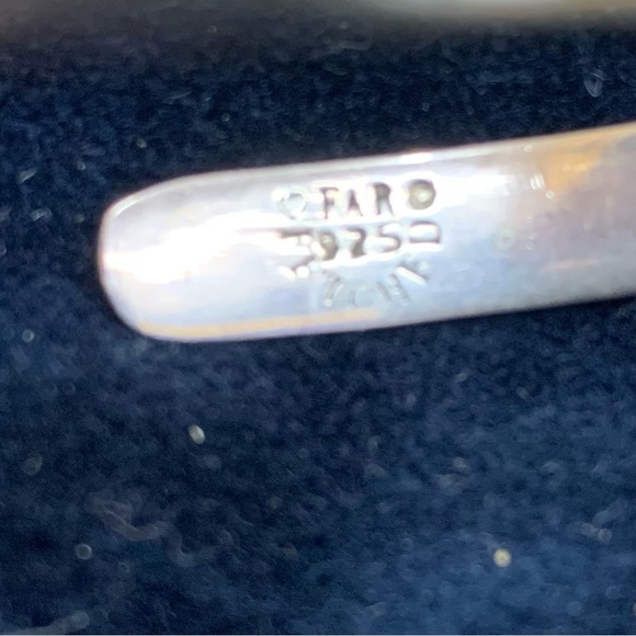 Not all who wander are lost, I can’t change Courage, Love is patient* - Picture 3 of 7